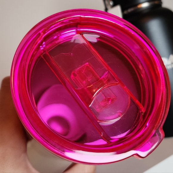 Kate Spade Tumbler - Picture 2 of 2